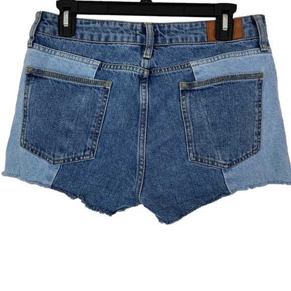BDG URBAN OUTFITTERS Patchwork Cut Off Raw Hem Jean Shorts Blue Denim sz 28 x 2 - Picture 11 of 16